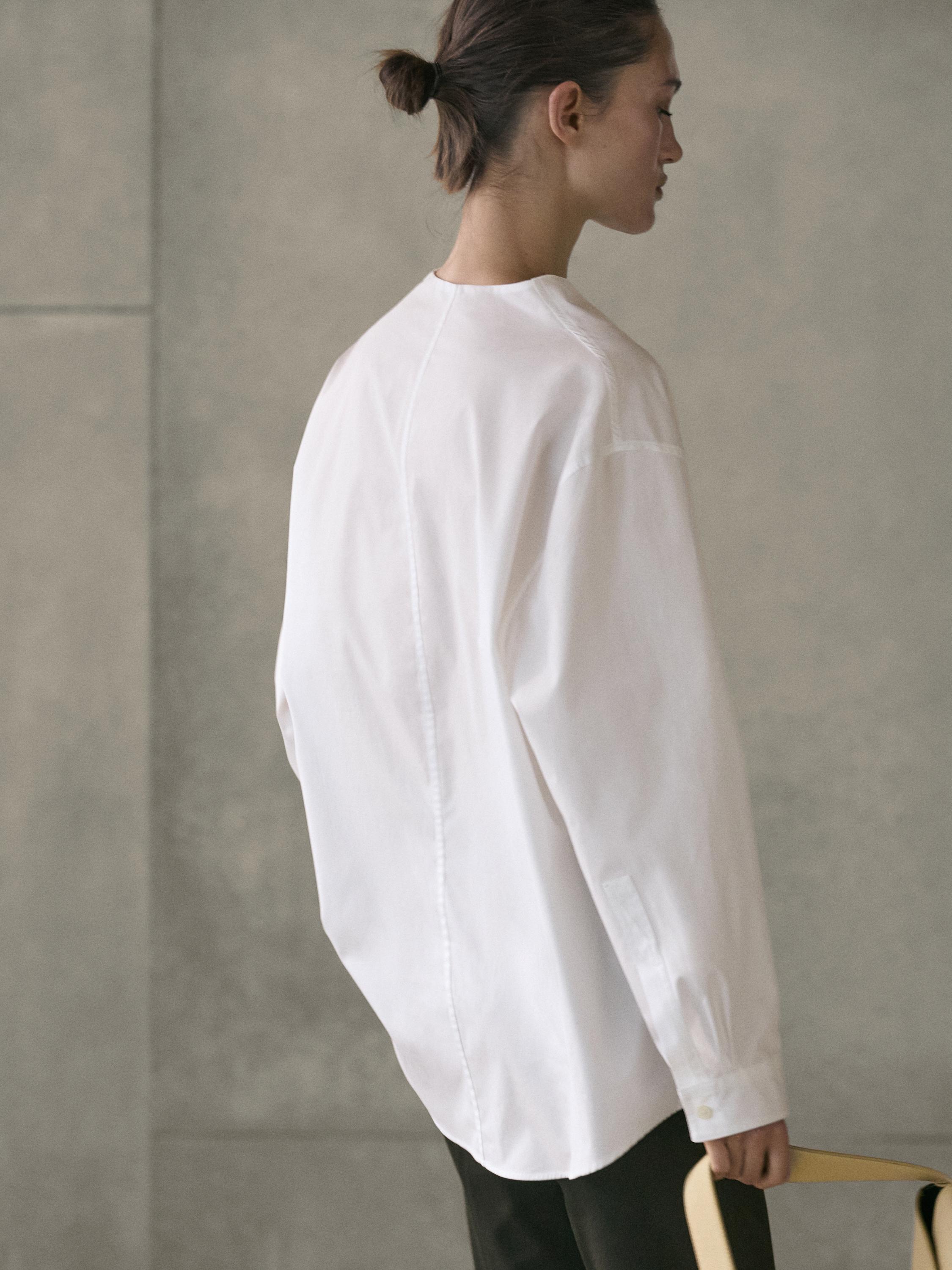 Poplin shirt with chest detailing